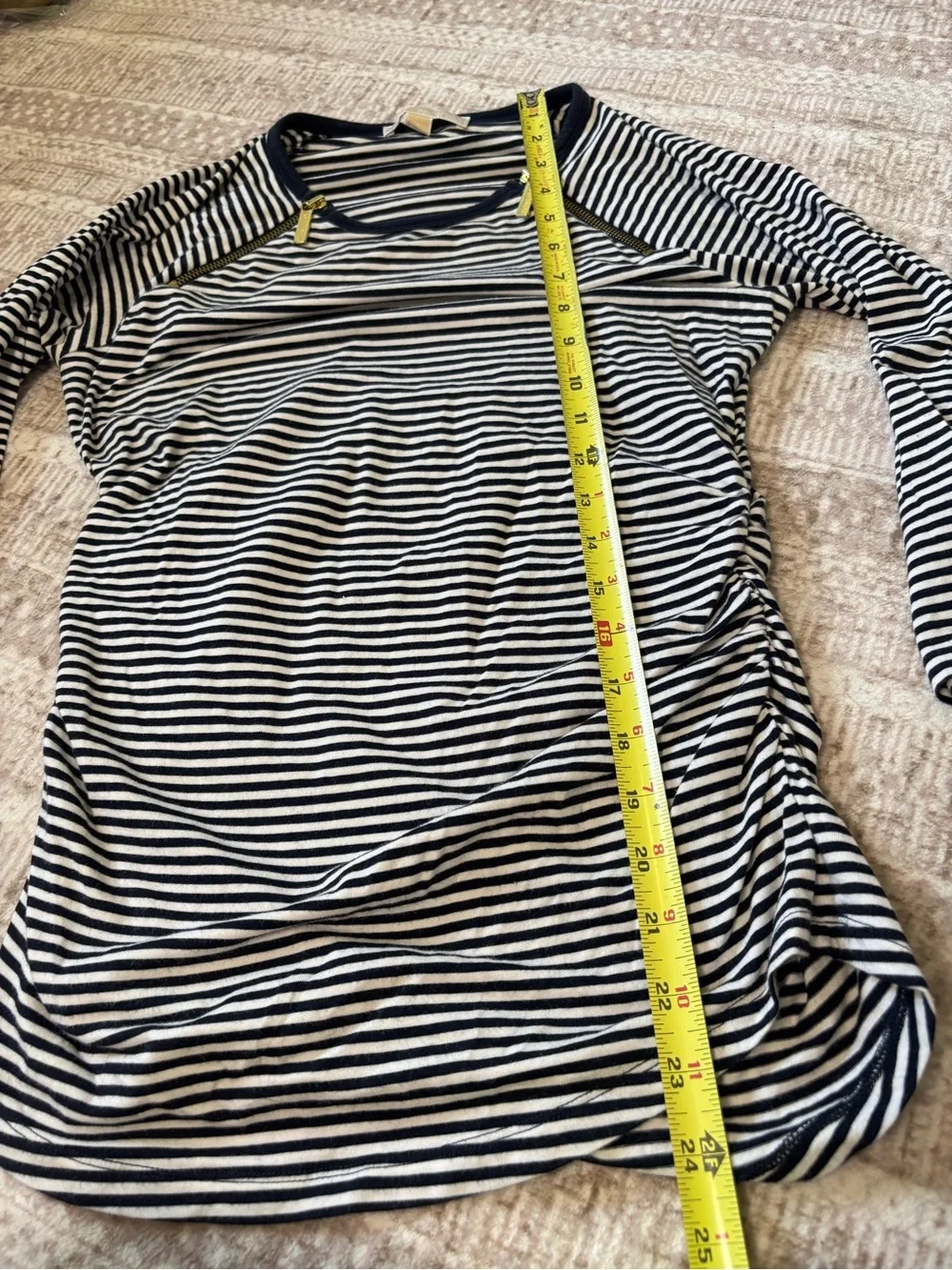 Michael Kors Women’s Striped Long Sleeve With Gold Zipper Accents Size Small
